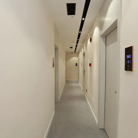 Gremmy Boutique Szálloda 4*
